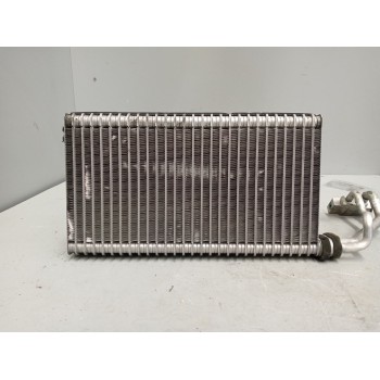 Recambio de evaporador aire acondicionado para scania p,g,r,t - series g 440, r 440 referencia OEM IAM 1772726  