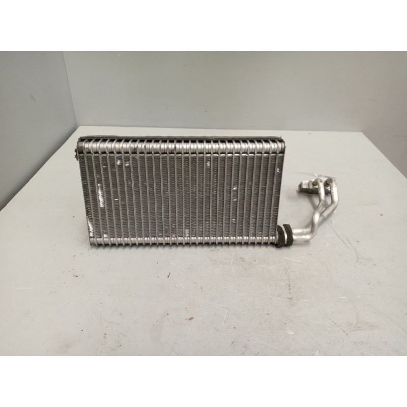 Recambio de evaporador aire acondicionado para scania p,g,r,t - series g 440, r 440 referencia OEM IAM 1772726 - Azul 5