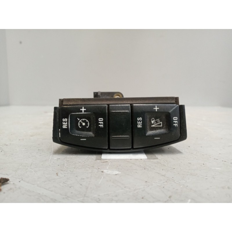 Recambio de mando volante para scania p,g,r,t - series g 440, r 440 referencia OEM IAM 1870912  