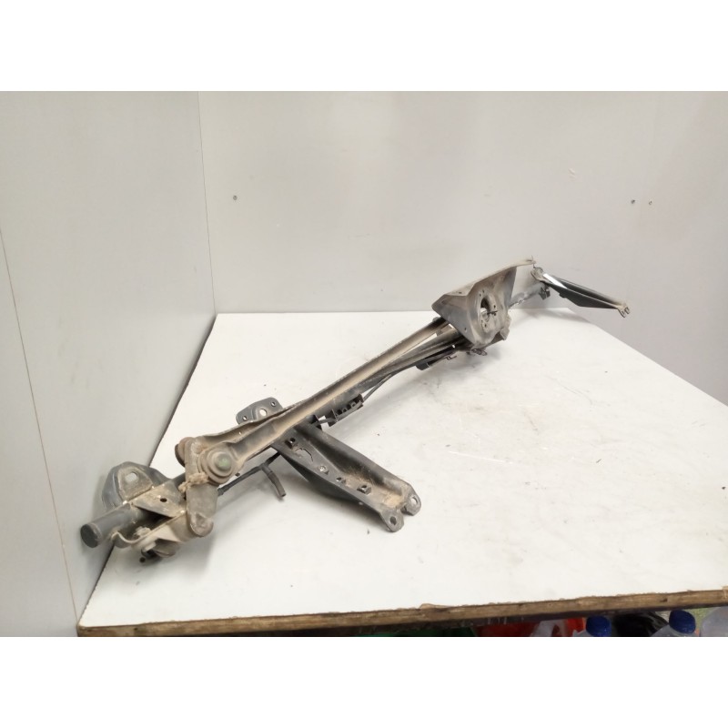 Recambio de articulacion limpia delantero para scania p,g,r,t - series g 440, r 440 referencia OEM IAM 1765183  
