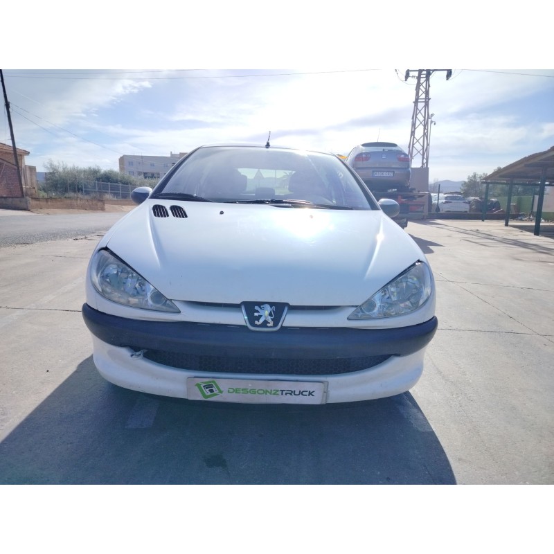 peugeot 206 berlina del año 2003