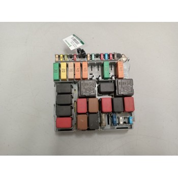 CAJA RELES / FUSIBLES 51905216 