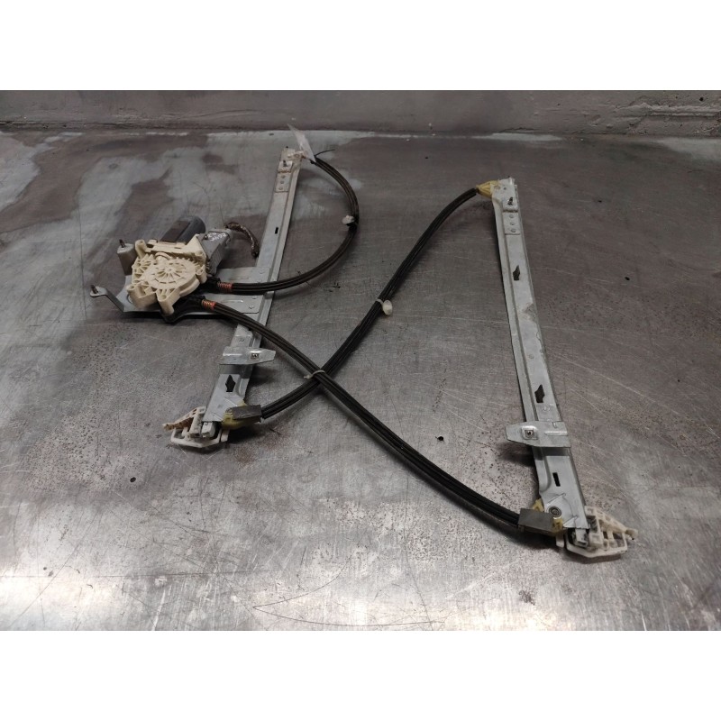 Recambio de elevalunas delantero izquierdo para citroën xsara picasso (n68) 2.0 hdi referencia OEM IAM A0512810002 A05128100 