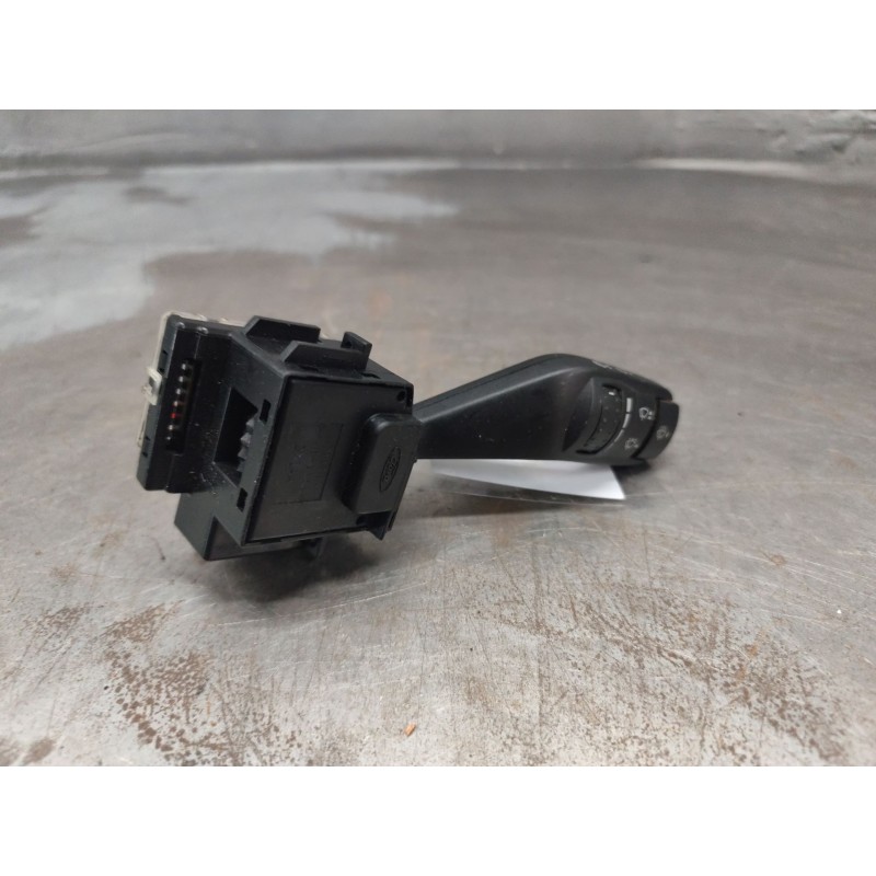 Recambio de mando limpia para ford focus c-max (cap) ambiente (d) referencia OEM IAM 17D046A  