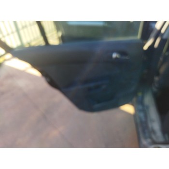 opel astra h berlina del año 2005