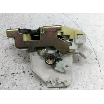 Recambio de cerradura puerta delantera derecha para ford focus berlina (cak) ghia referencia OEM IAM XS41A21812CE  