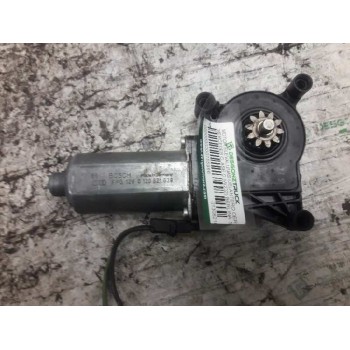 MOTOR ELEVALUNAS DELANTERO DERECHO 0130821639 193028100 