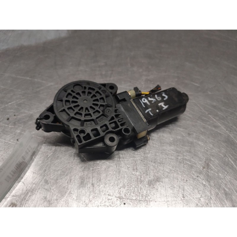 Recambio de motor elevalunas trasero izquierdo para hyundai tucson (jm) 2.0 crdi comfort (4wd) referencia OEM IAM 3130034192 2 P - Negro 5