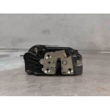 Recambio de cerradura puerta delantera izquierda para iveco daily vi furgoneta 33s12, 35s12, 35c12 referencia OEM IAM 5801529301