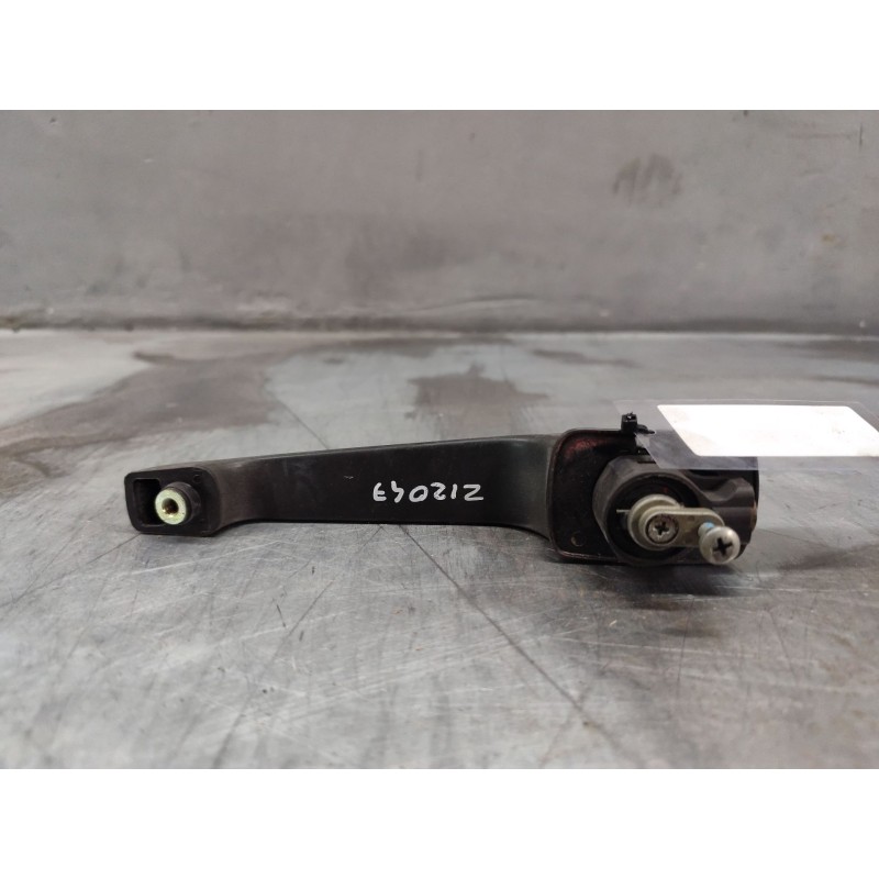 Recambio de maneta exterior delantera izquierda para mercedes-benz mb 100 d caja cerrada / combi caja cerrada (bm 631.332/342) r - Rojo 2