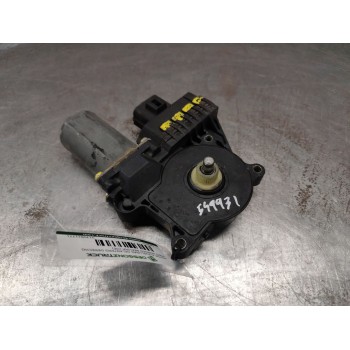 MOTOR ELEVALUNAS DELANTERO DERECHO 0130821771 