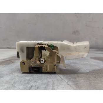 Recambio de cerradura puerta delantera derecha para renault clio ii fase i (b/cbo) 1.9 d referencia OEM IAM   
