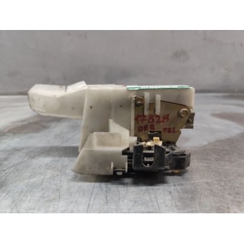 Recambio de cerradura puerta delantera derecha para renault clio ii fase i (b/cbo) 1.9 d referencia OEM IAM   