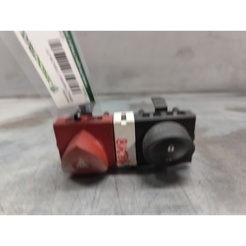 Recambio de warning para renault megane ii berlina 5p confort authentique referencia OEM IAM 8200095A93 88040001 - Gris 3