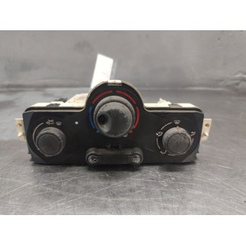 Recambio de mando calefaccion / aire acondicionado para renault megane ii classic berlina confort authentique referencia OEM IAM