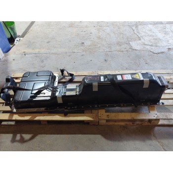Recambio de bateria para lynk & co 01 hev referencia OEM IAM 8892524572  