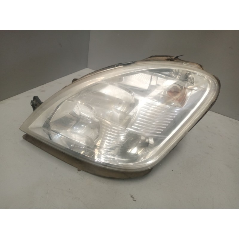 Recambio de faro izquierdo para iveco a65c18/wing referencia OEM IAM 69500013  