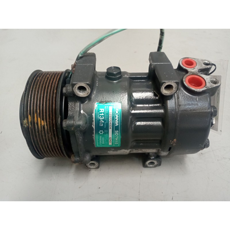Recambio de compresor aire acondicionado para scania r i r 450 referencia OEM IAM 2564093  