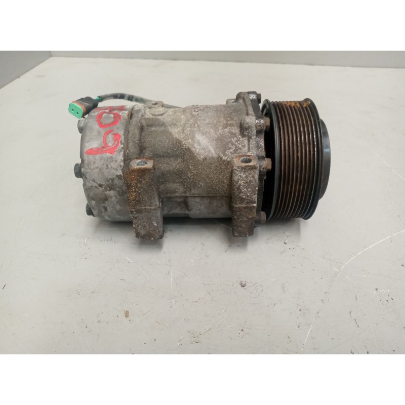 Recambio de compresor aire acondicionado para scania r i r 450 referencia OEM IAM 2564093 - Azul 2