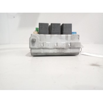 Recambio de caja reles / fusibles para iveco a65c18/wing referencia OEM IAM 69501171  