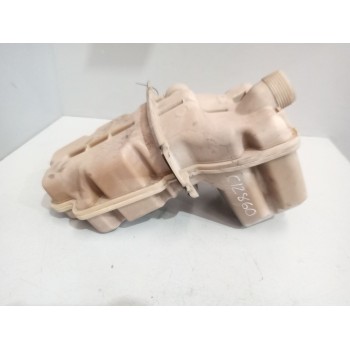 Recambio de deposito expansion para scania serie p/g/r (l-clase) 12.7 diesel referencia OEM IAM 2371007 2401669 