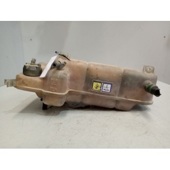 Recambio de deposito expansion para iveco a65c18/wing referencia OEM IAM 504136607  