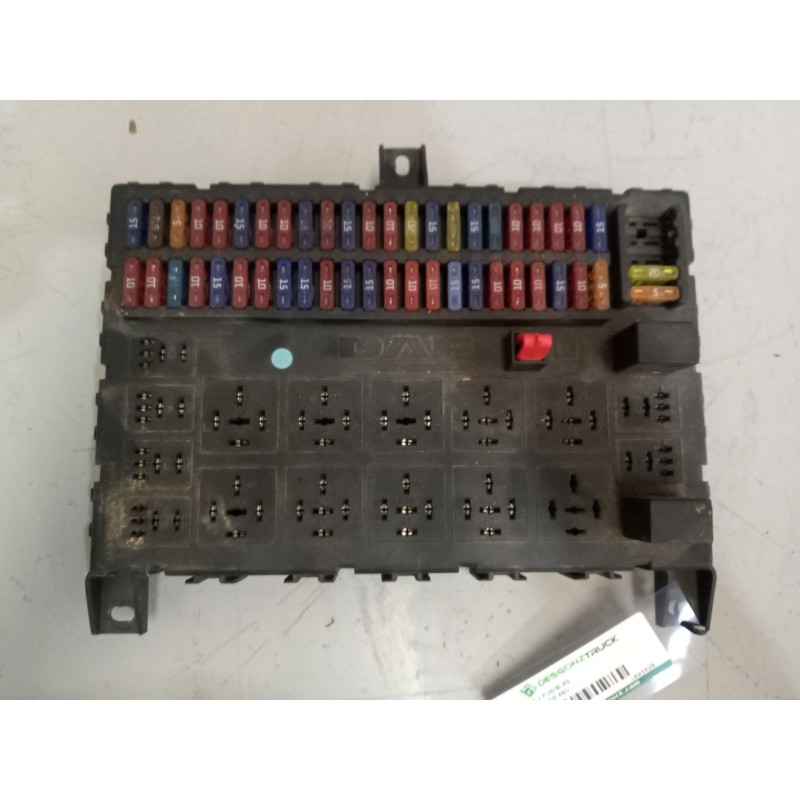 Recambio de caja reles / fusibles para daf serie xf105.460 12.9 diesel referencia OEM IAM 1895428  