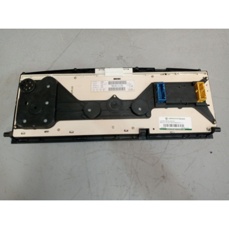 Recambio de cuadro instrumentos para renault hr 420.18/26 premium 01  chasis 4x2 420.18 larga distancia referencia OEM IAM 50106 7