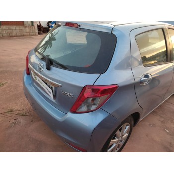 toyota yaris del año 2011