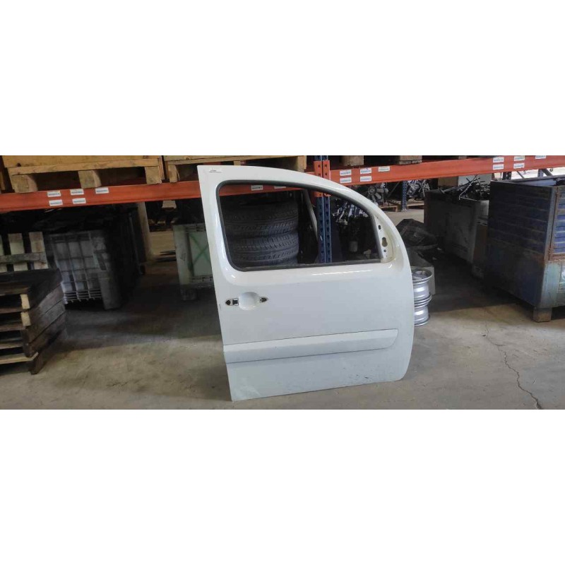 Recambio de puerta delantera derecha para renault kangoo dynamique referencia OEM IAM   