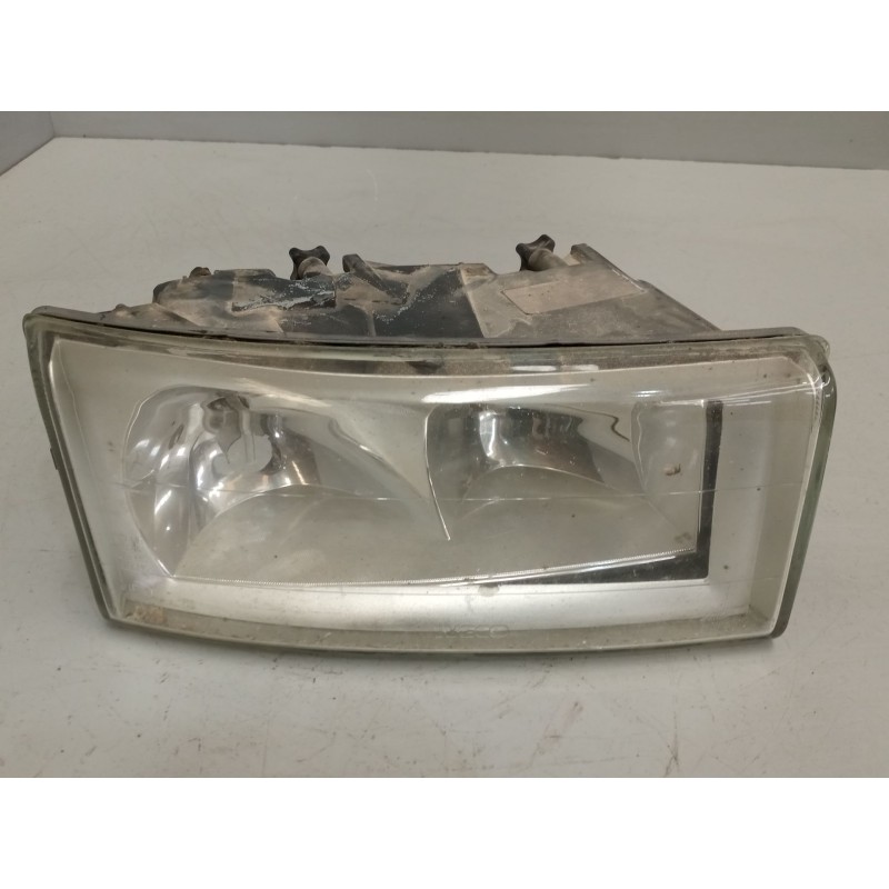 Recambio de faro derecho para iveco daily iii autobús 35 s 14, 50 c 14 (atpa9fh2) referencia OEM IAM 500307754  