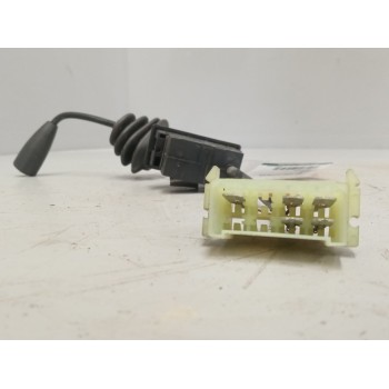 Recambio de interruptor para iveco a65c18/wing referencia OEM IAM 504005532  
