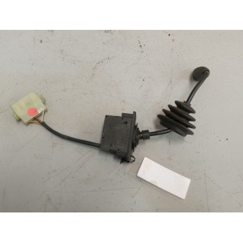 Recambio de interruptor para iveco a65c18/wing referencia OEM IAM 504005532  
