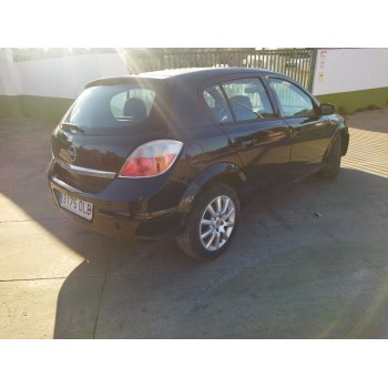 opel astra h berlina del año 2005