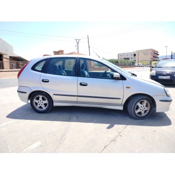 nissan almera tino (v10) del año 2003