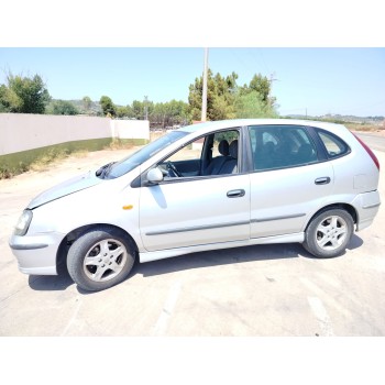 nissan almera tino (v10) del año 2003