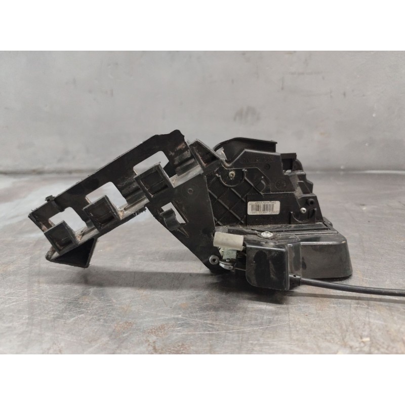 Recambio de cerradura puerta trasera izquierda para ford focus berlina (cap) ambiente (d) referencia OEM IAM 5041667 - Negro 2