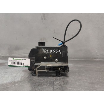 Recambio de cerradura puerta carga para iveco daily vi furgoneta 33s12, 35s12, 35c12 referencia OEM IAM 5801556828C  