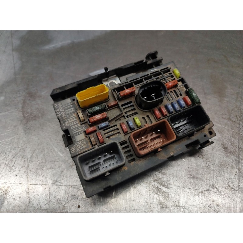 Recambio de bsm caja fusibles para citroën c5 berlina millenium referencia OEM IAM 9667044980  