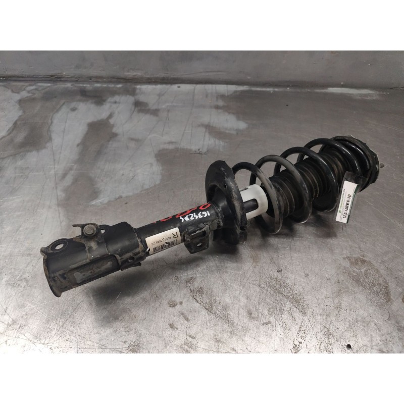 Recambio de amortiguador delantero derecho para ford fiesta (cb1) econetic referencia OEM IAM 8V5118045CE  