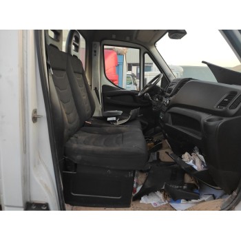 iveco daily v caja/chasis del año 2015