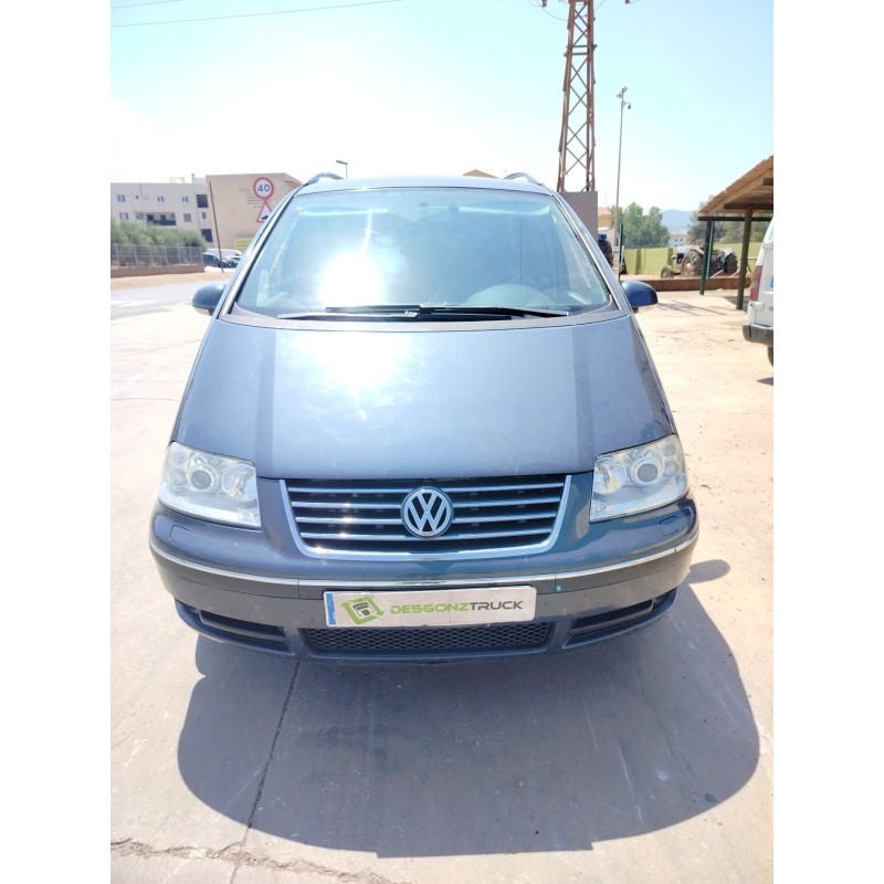 volkswagen sharan van (7m_) del año 2004