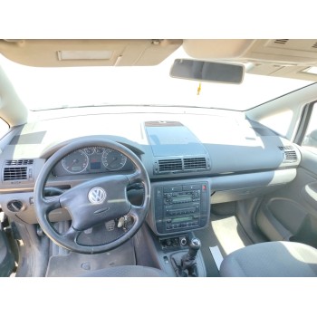 volkswagen sharan van (7m_) del año 2004
