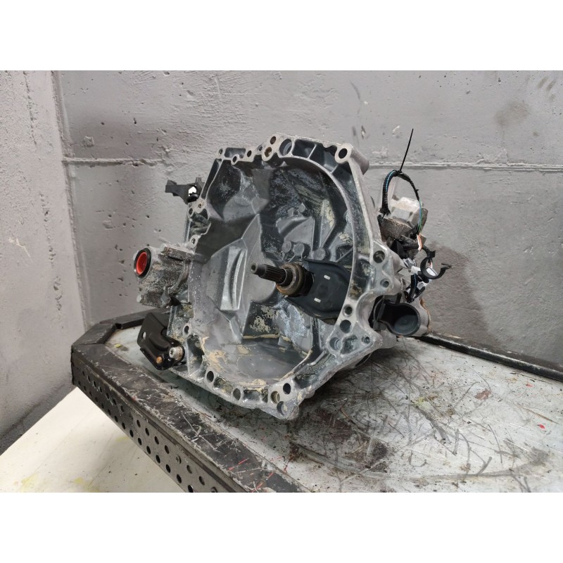 Recambio de caja cambios para peugeot partner furgoneta/monovolumen (k9) 1.5 bluehdi 100 referencia OEM IAM 20V261  