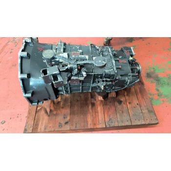 Recambio de caja cambios para iveco eurocargo 05.03  5.9 diesel referencia OEM IAM 2895B9 8871022 15294709