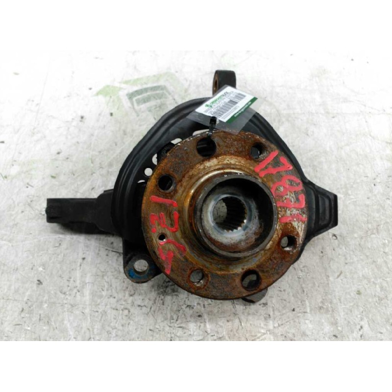 Recambio de mangueta delantera izquierda para opel corsa c club referencia OEM IAM 09156140  