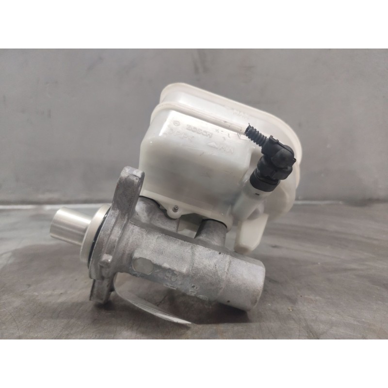 Recambio de bomba freno para iveco daily vi furgoneta 33s12, 35s12, 35c12 referencia OEM IAM 0204255558 - Blanco 2