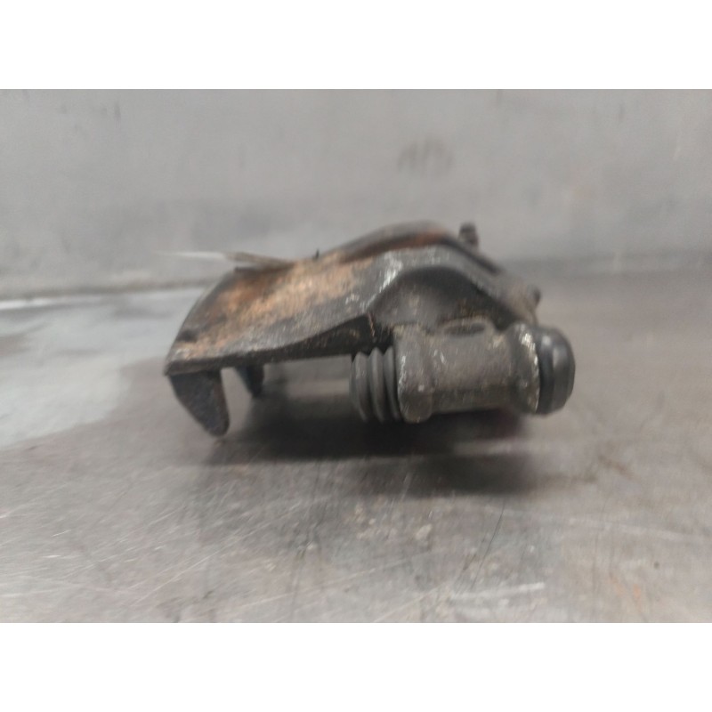 Recambio de pinza freno delantera izquierda para iveco daily vi furgoneta 33s12, 35s12, 35c12 referencia OEM IAM - Blanco 3