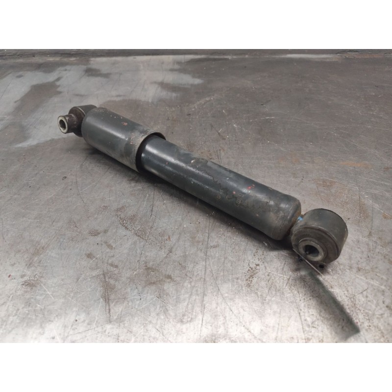 Recambio de amortiguador delantero izquierdo para iveco daily vi furgoneta 33s12, 35s12, 35c12 referencia OEM IAM 5801771684  