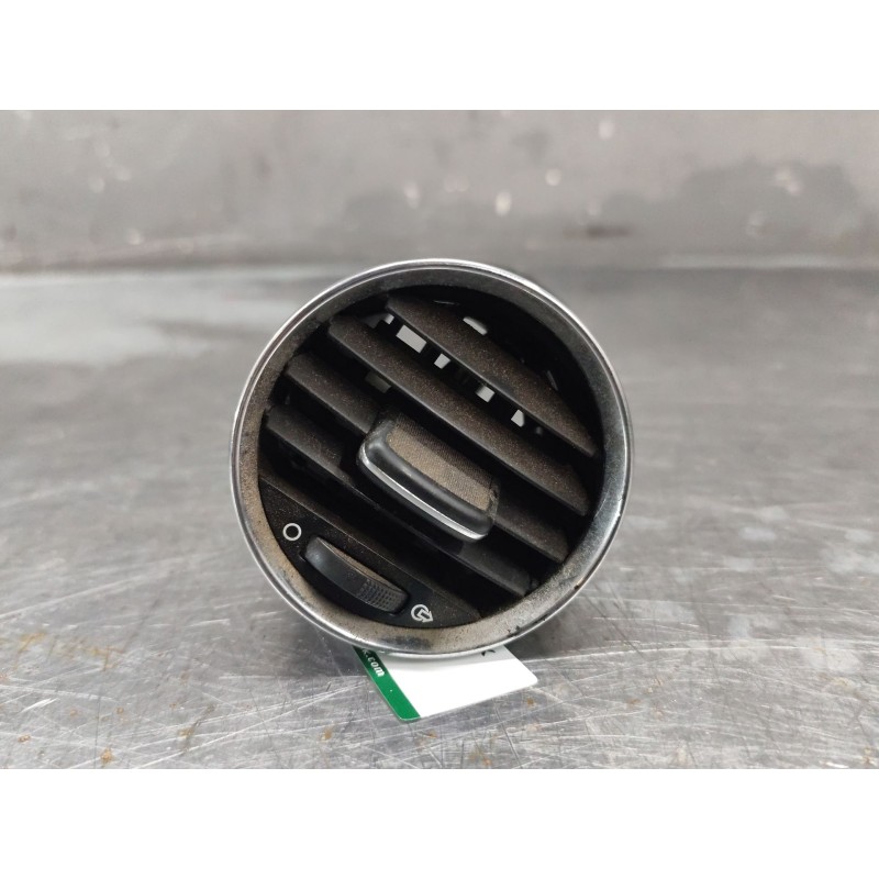 Recambio de aireador para peugeot 308 confort referencia OEM IAM - Blanco 5